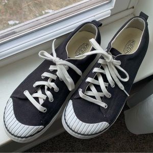 Black and White Keen Elsa Sneakers